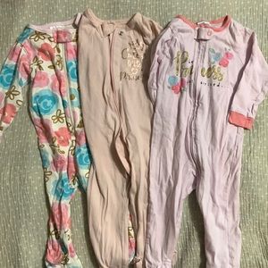 Gerber baby girl sleeper footie lot of 3